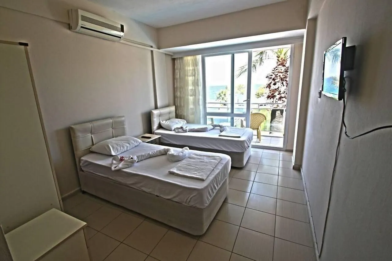Oz Guzelcamli Otel Hotel