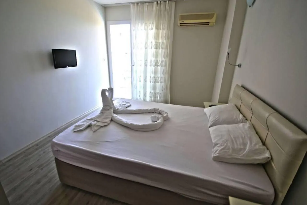 Oz Guzelcamli Otel 3*,  Turkey